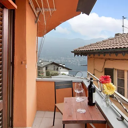 Panorama Vista Lago Apartment *